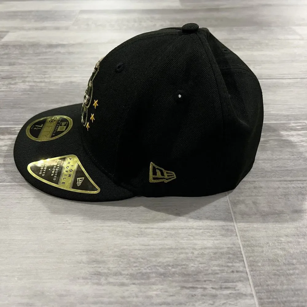 Men New Era 7 1/4 Black Tampa Bay Rays 2024 Armed Forces Day 9FIFTY Snapback Hat